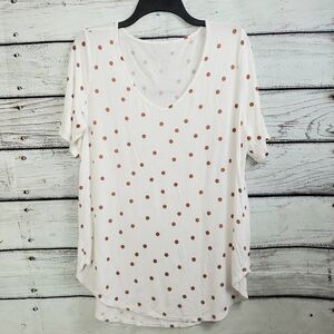 Maurices White and Brown Polka Dot Short Sleeve Tee